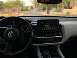 نیسان پاسفایندەر